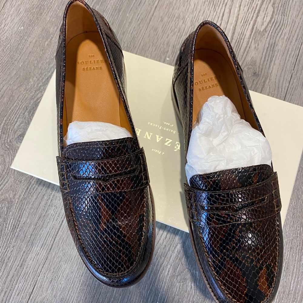 Sezane Andrea Loafers
Python
Size 39